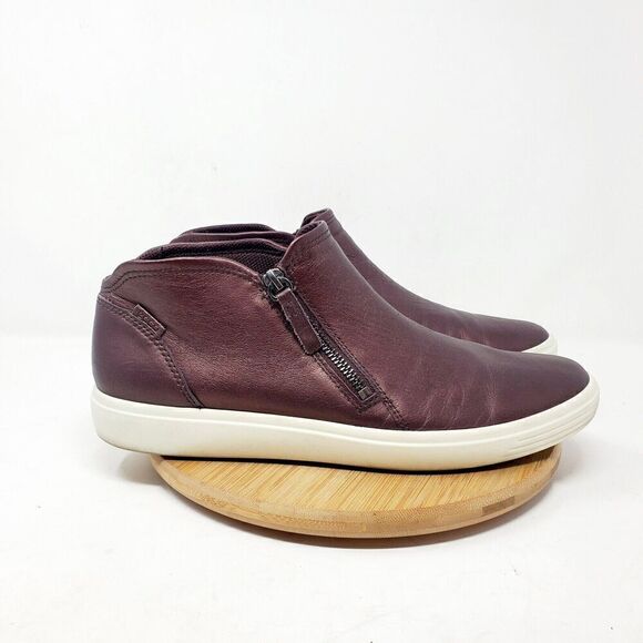ECCO Soft 7 Low Bootie Women 42 Purple Metallic Leather Zip Sneaker Comfort Shoe - Picture 1 of 12